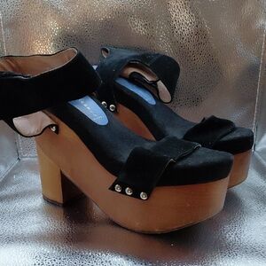 Jeffrey Campbell Black and Tan Platform Heels